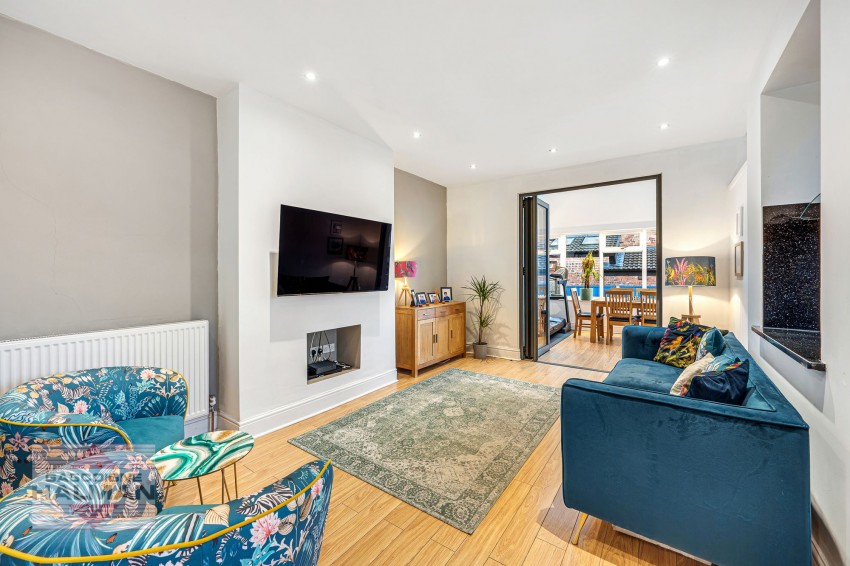 Images for Glebelands Road, Sale, M33
