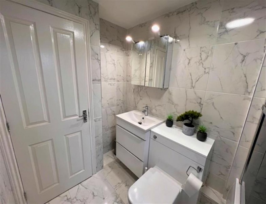 Images for Shadowbrook Avenue, Manchester