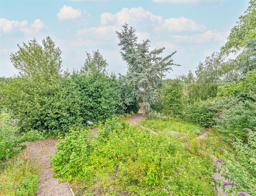 Images for Bradley, Frodsham