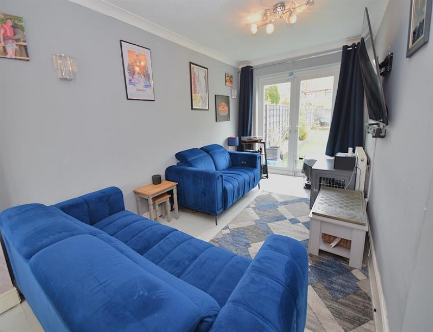 Images for Farnham Avenue, Macclesfield