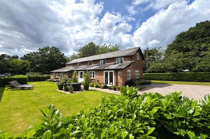 Images for Chelford Lane, Over Peover, Knutsford