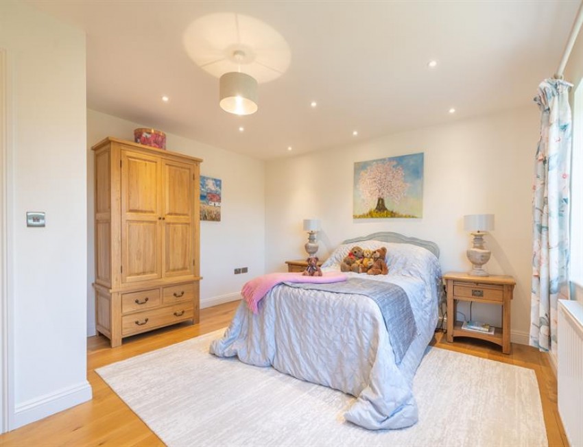 Images for Shay Lane, Hampton, Malpas