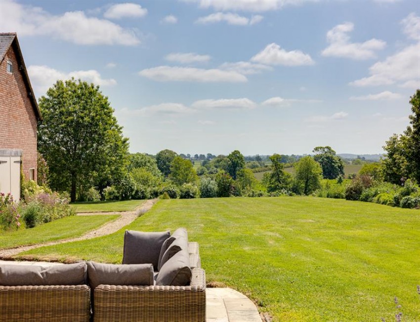 Images for Shay Lane, Hampton, Malpas