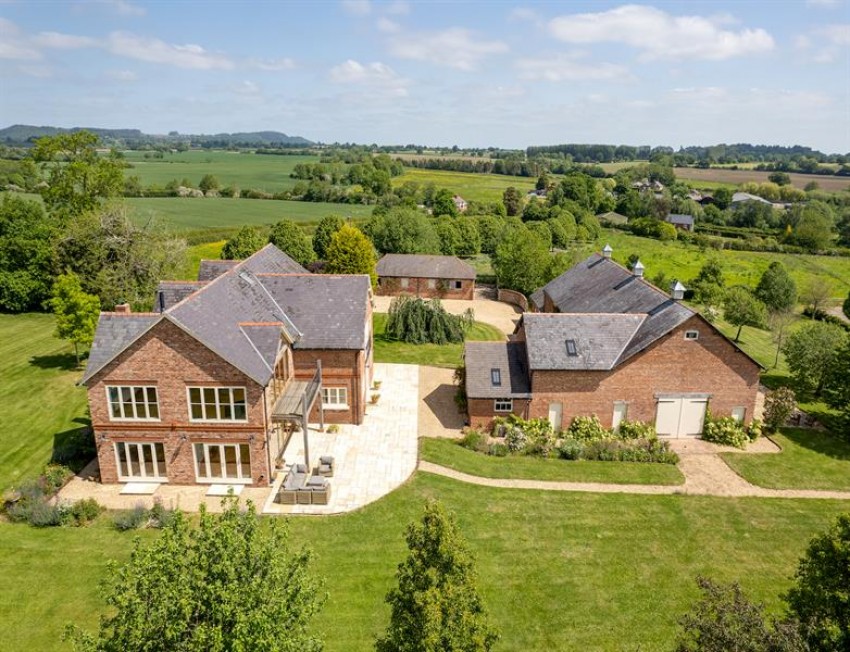 Images for Shay Lane, Hampton, Malpas