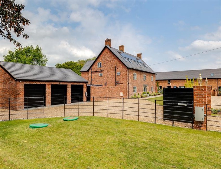 Images for Hickhurst Lane, Rushton, Tarporley