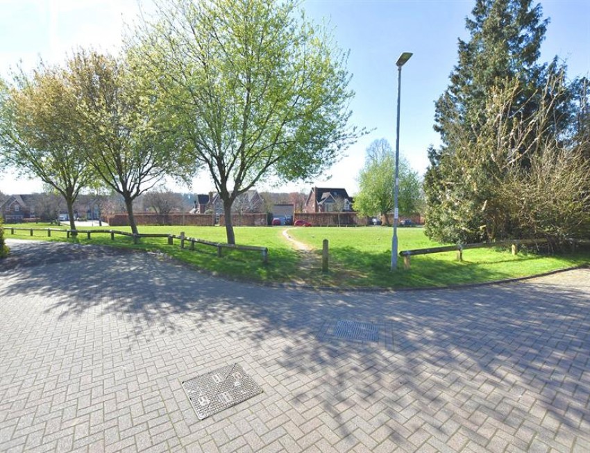 Images for Lawrence Close, Cranage