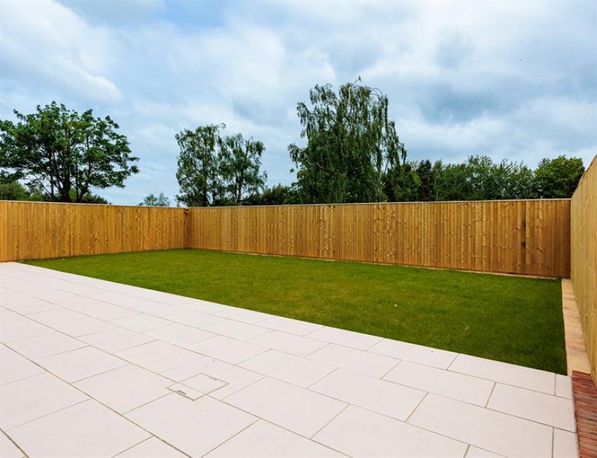 Images for Farm Road, Oakmere
