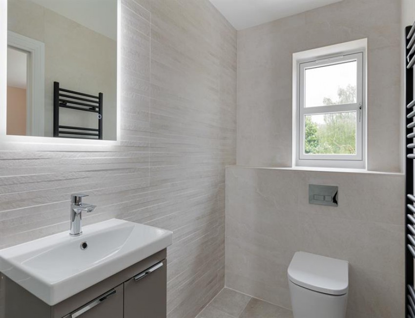 Images for Farm Road, Oakmere