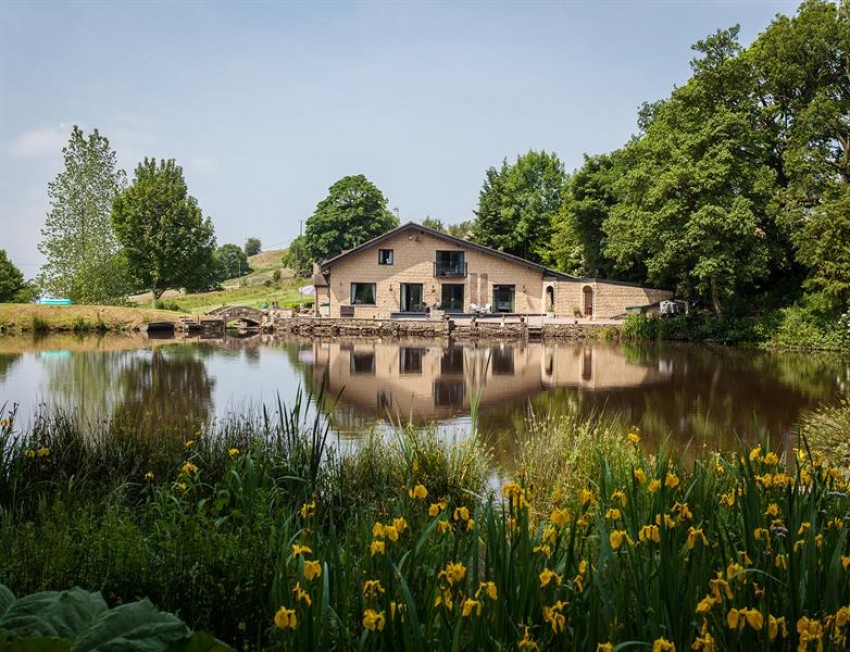 Images for Lakeside Cottage, Marple Bridge