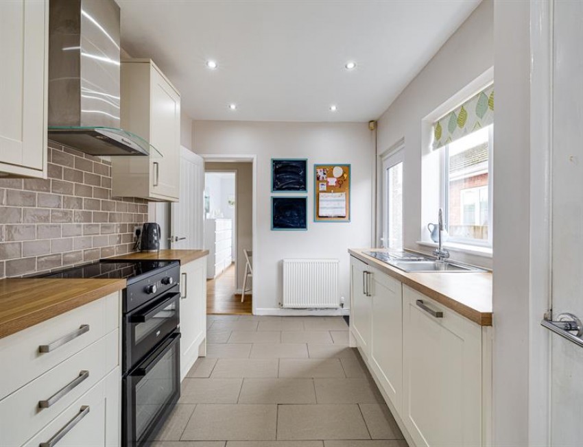 Images for Excellent value bungalow in Townfield Avenue