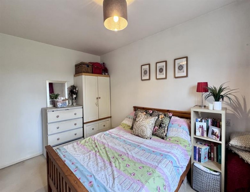 Images for Longclough Drive, Glossop