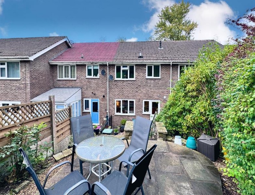 Images for Longclough Drive, Glossop