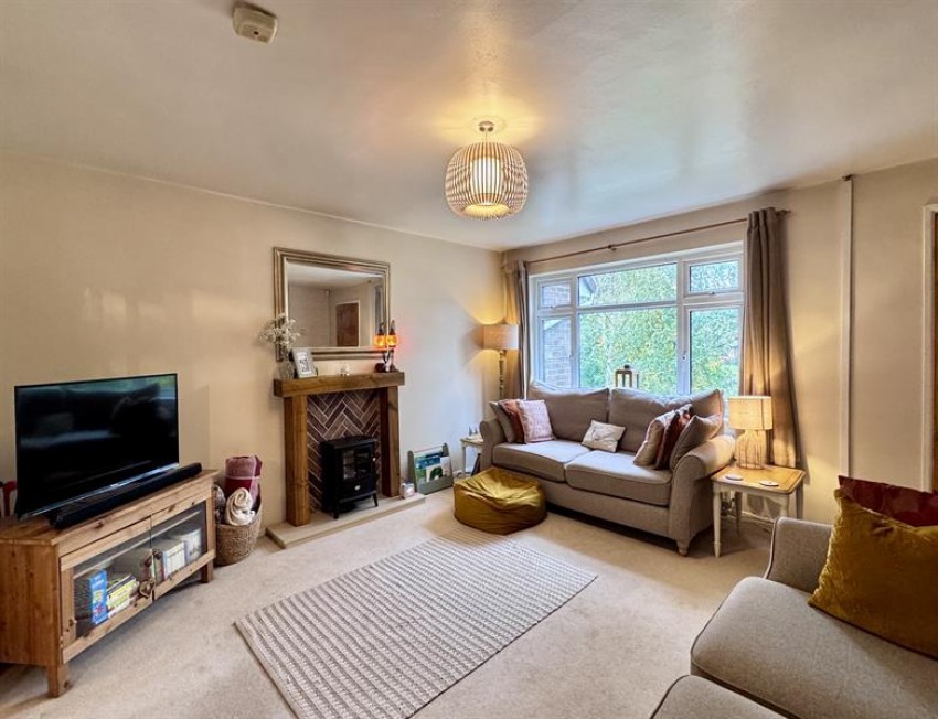 Images for Longclough Drive, Glossop