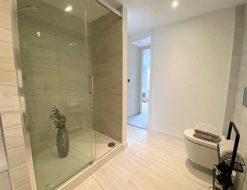 Images for Alderbank, Altrincham