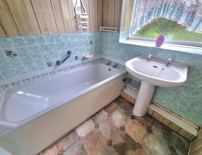 Images for Derbyshire Road South, Sale