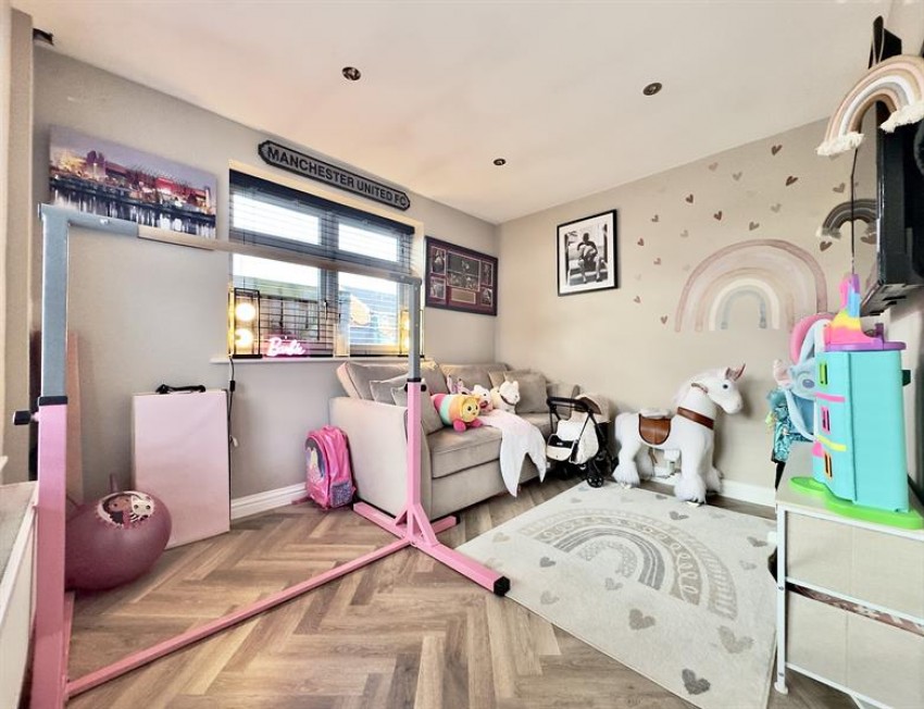 Images for Vernon Road, Poynton