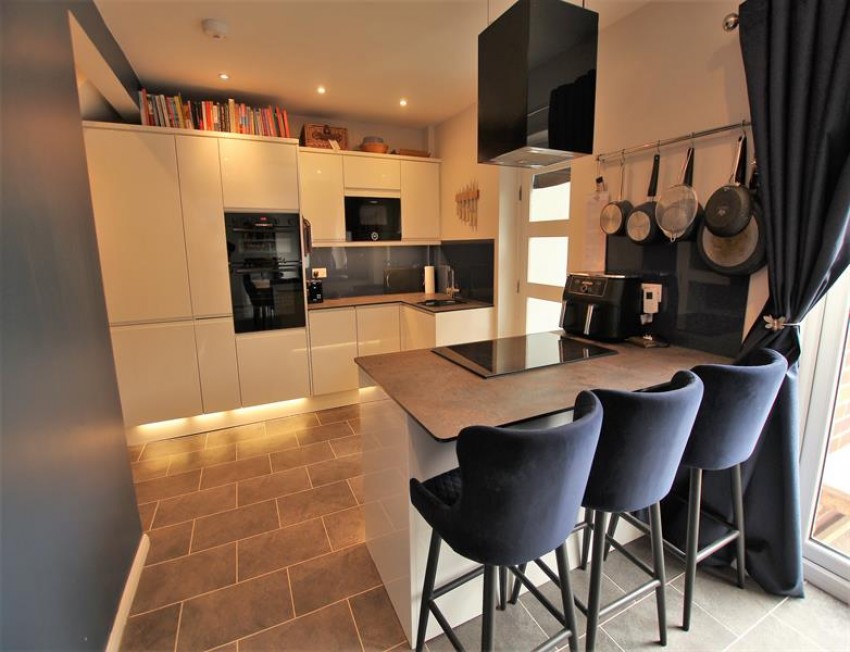 Images for Woodhouse Lane, Dunham Massey, Altrincham