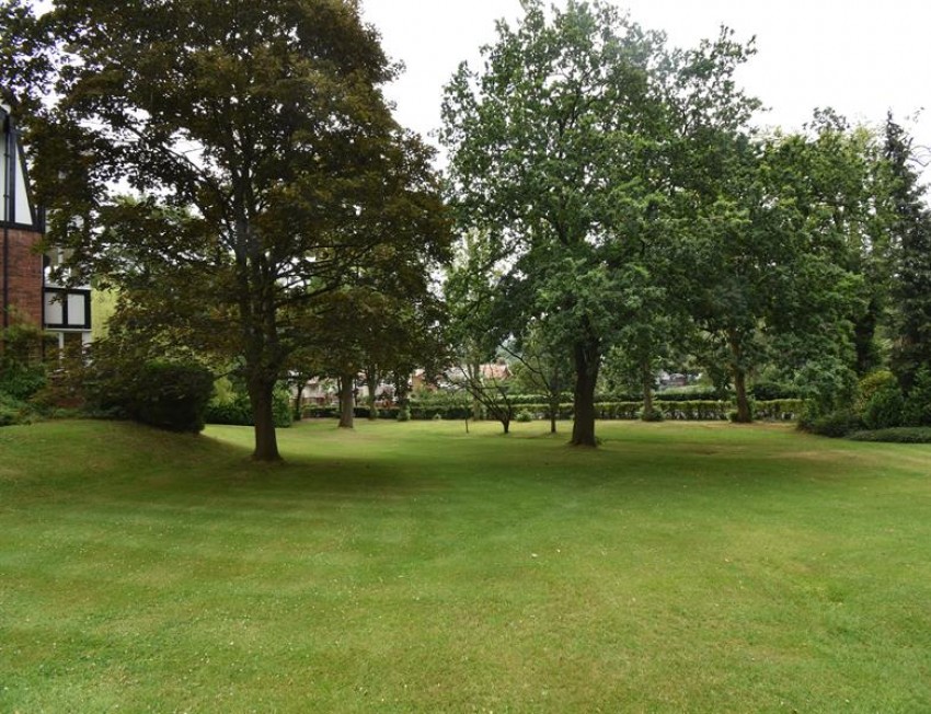 Images for Cottage Lawns, Heyes Lane, Alderley Edge