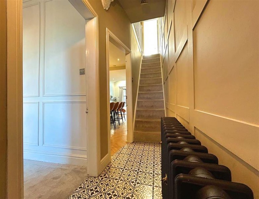 Images for Hall Avenue, Sale