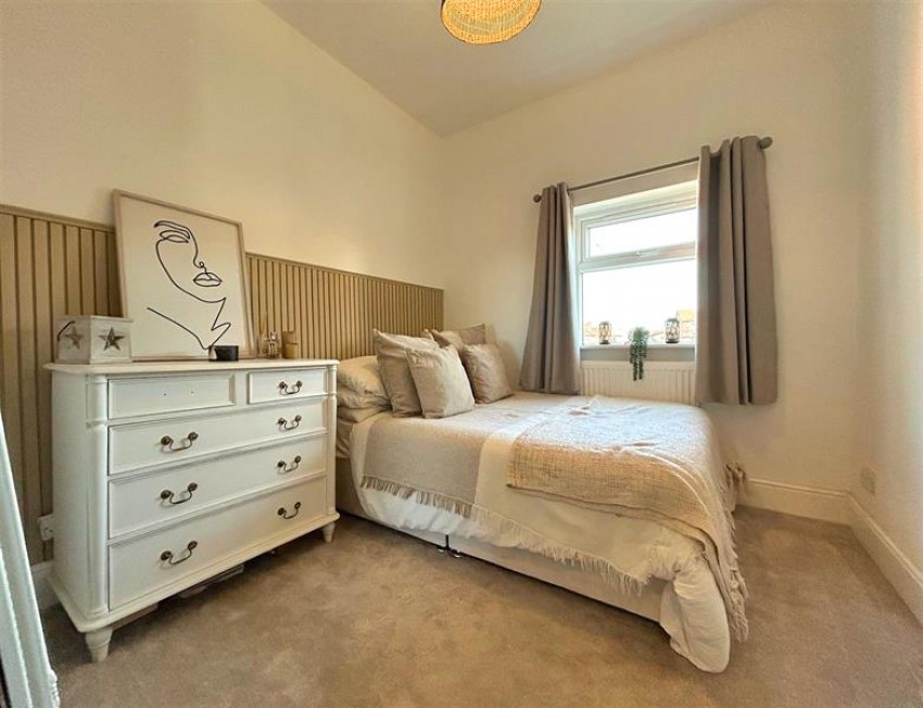 Images for Hall Avenue, Sale