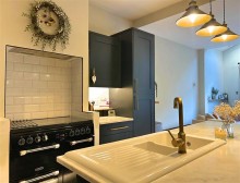 Images for Hall Avenue, Sale