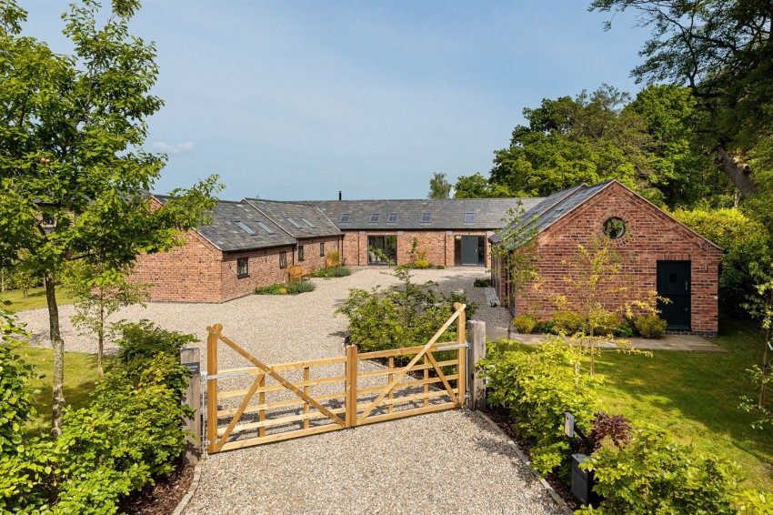 Images for Moss Lane, Manley