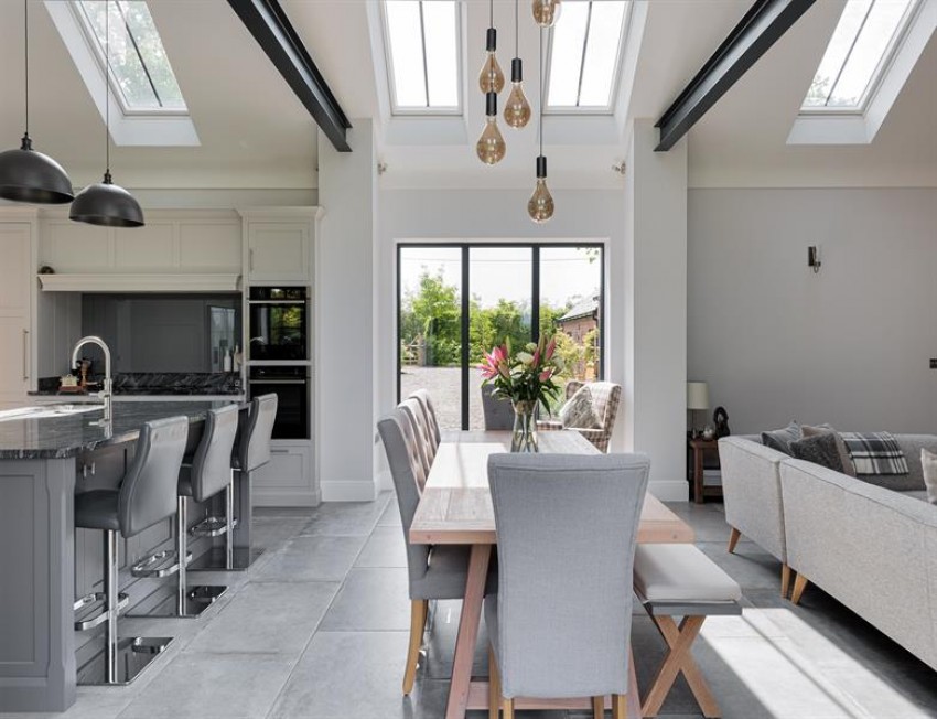 Images for Moss Lane, Manley