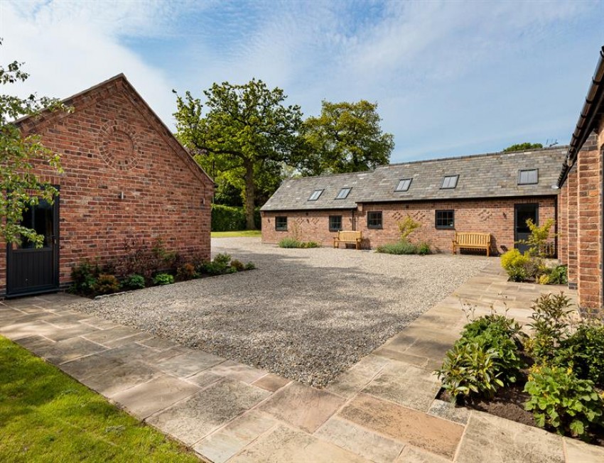 Images for Moss Lane, Manley