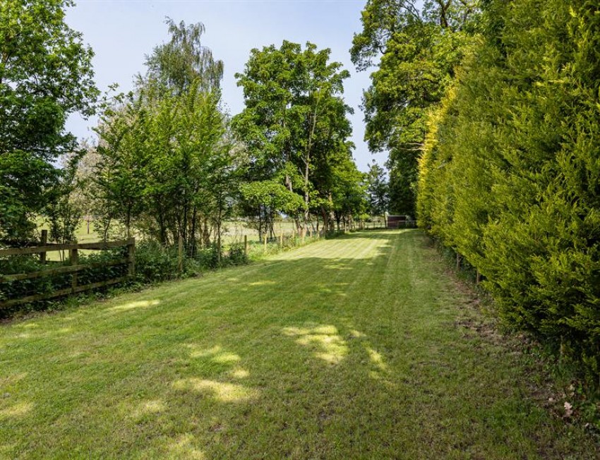 Images for Moss Lane, Manley