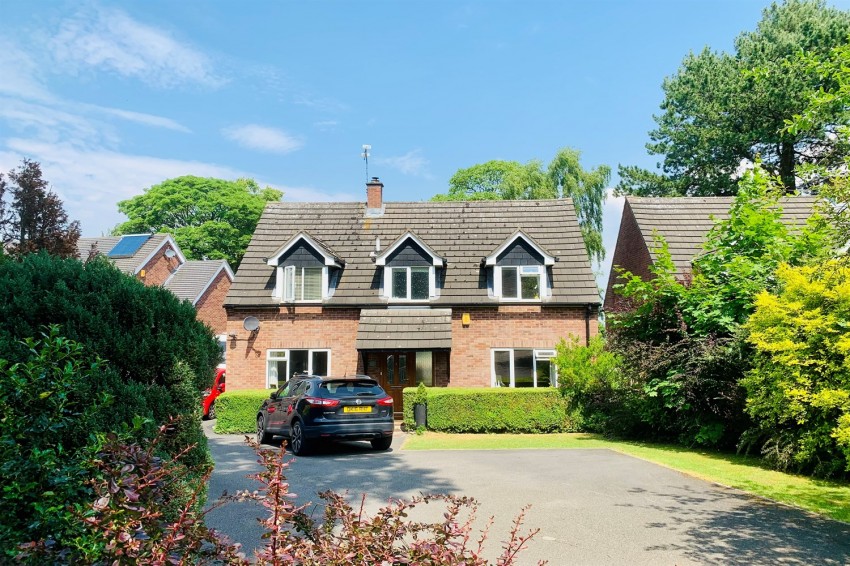 Images for Warren Court, Frodsham