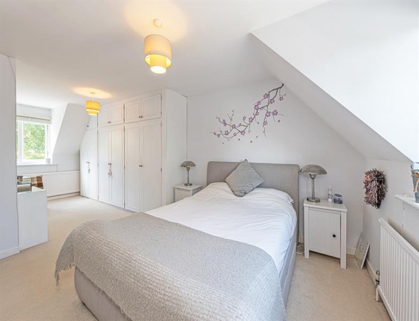 Images for Warren Court, Frodsham