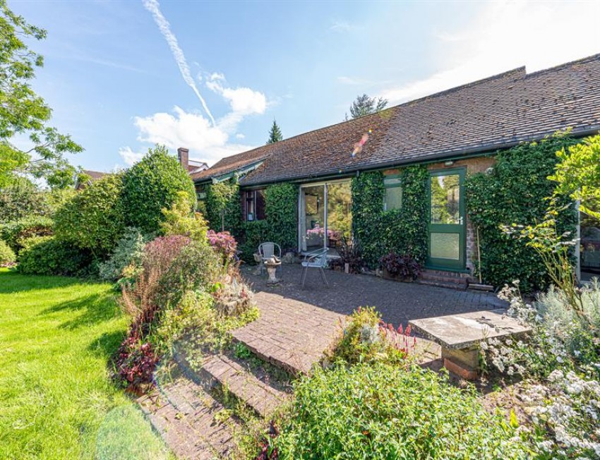 Images for Chapel Lane, Kingsley, Frodsham