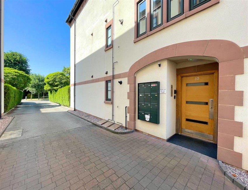 Images for Serenity, Moss Lane, Sale