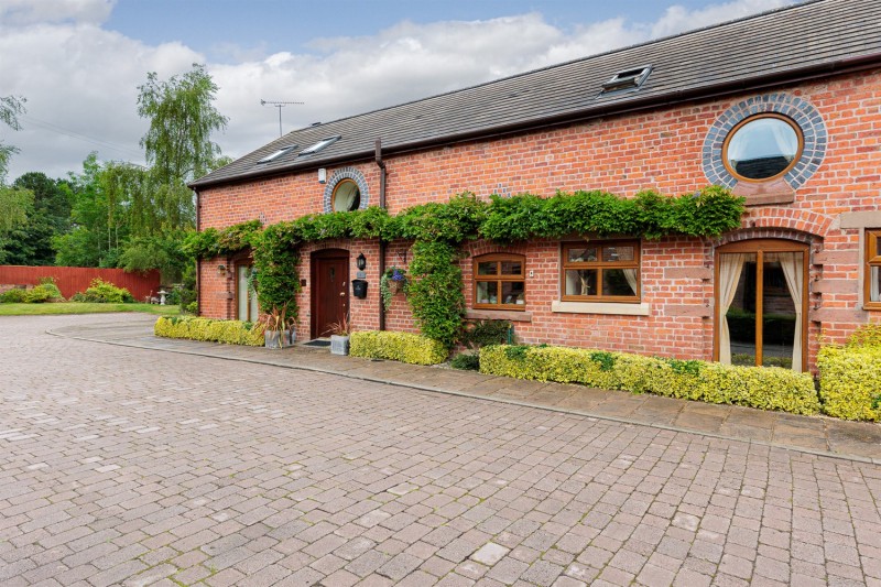 Oakmere Barns, Farm Road, Oakmere, Northwich