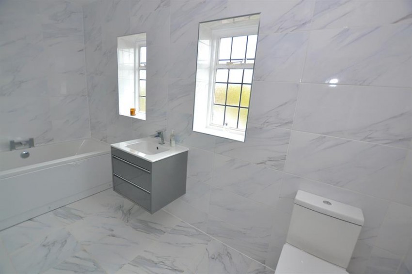 Images for Middlewich Road, Holmes Chapel