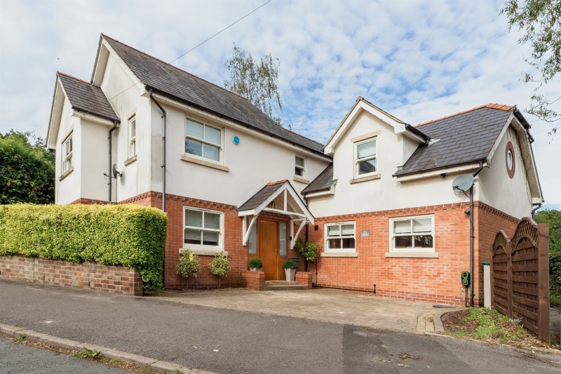 Elmfield Road, Alderley Edge