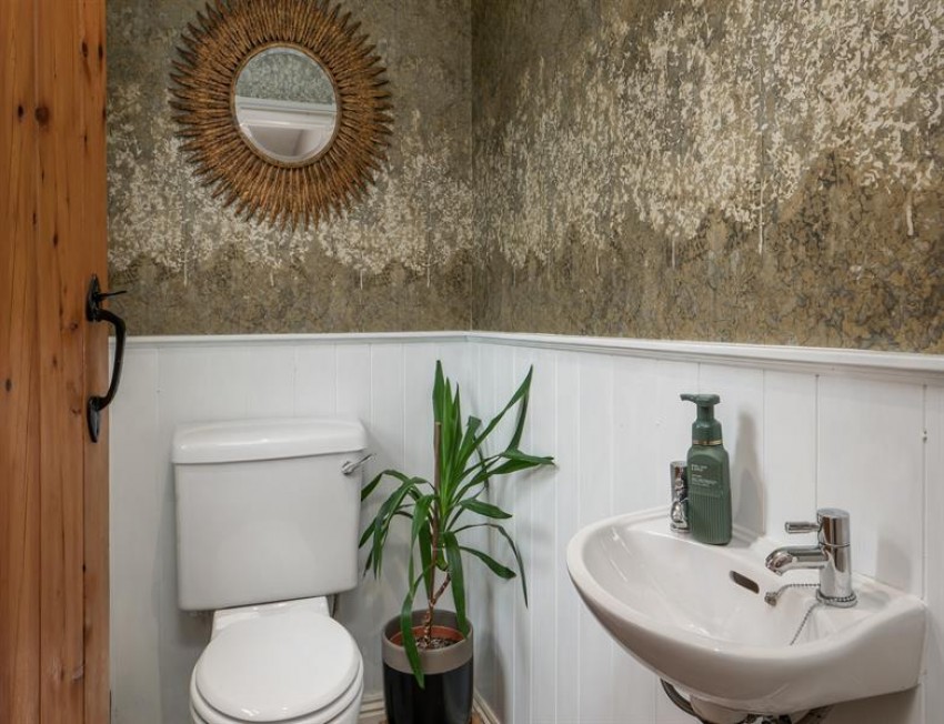 Images for Elmfield Road, Alderley Edge