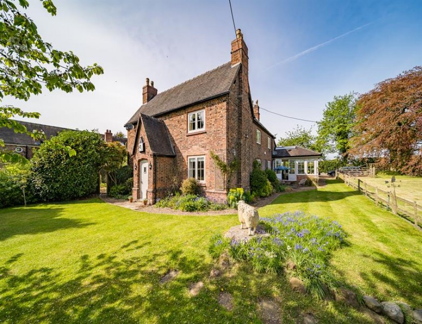 Images for Carr Green Lane, Warburton, Lymm