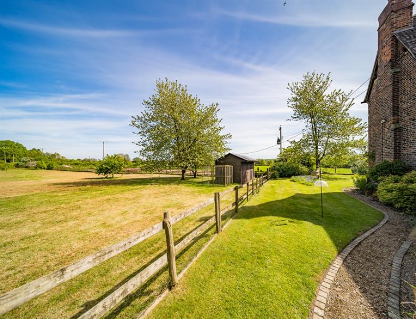 Images for Carr Green Lane, Warburton, Lymm