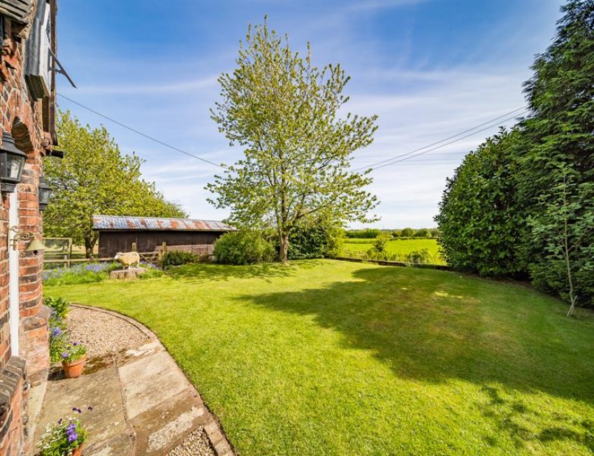 Images for Carr Green Lane, Warburton, Lymm