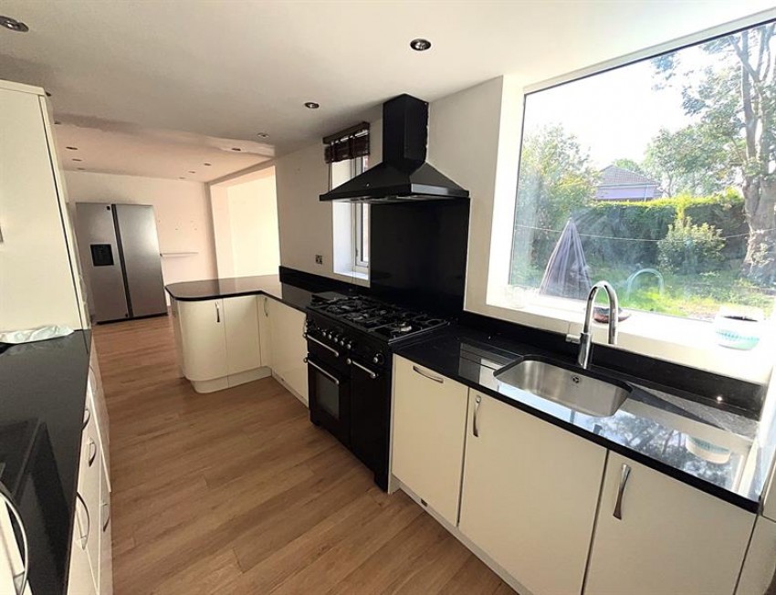 Images for Tewkesbury Avenue, Hale