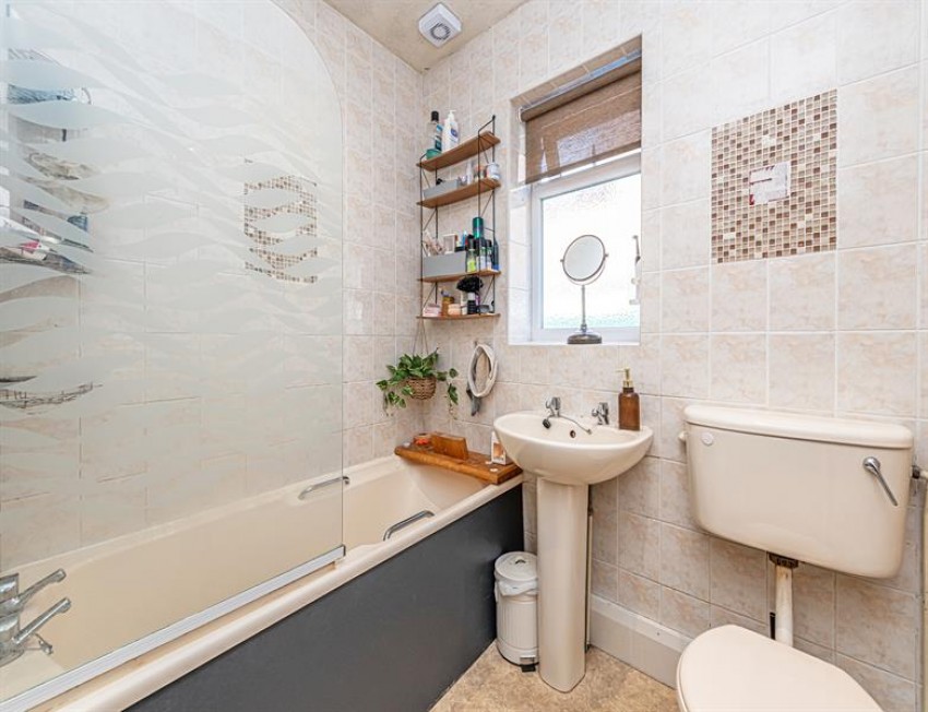 Images for Hale View Road, Helsby, Frodsham
