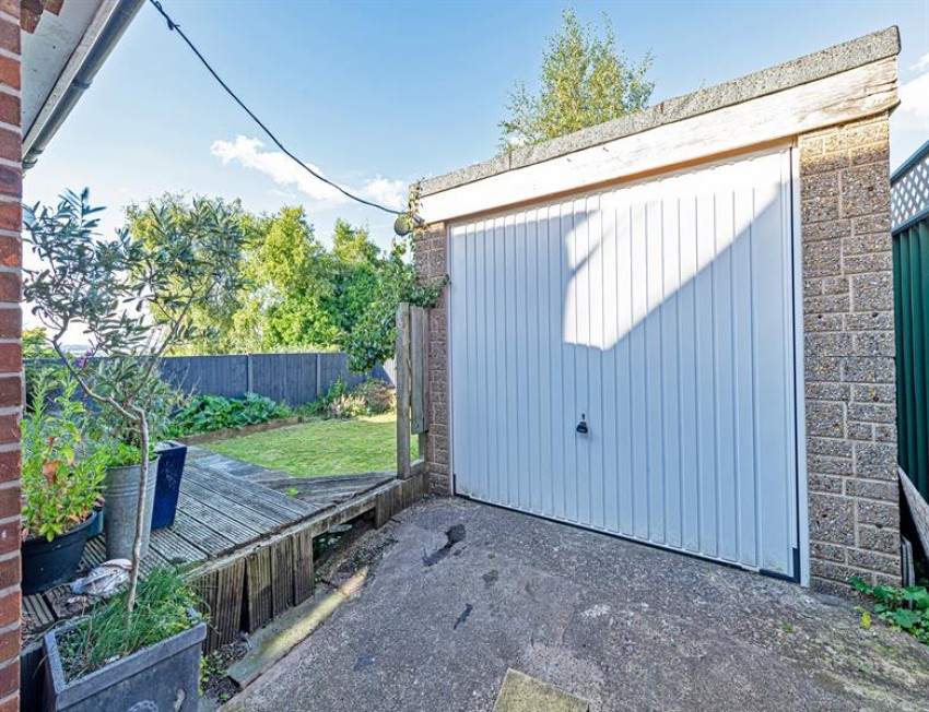 Images for Hale View Road, Helsby, Frodsham
