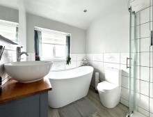 Images for East Avenue, Heald Green
