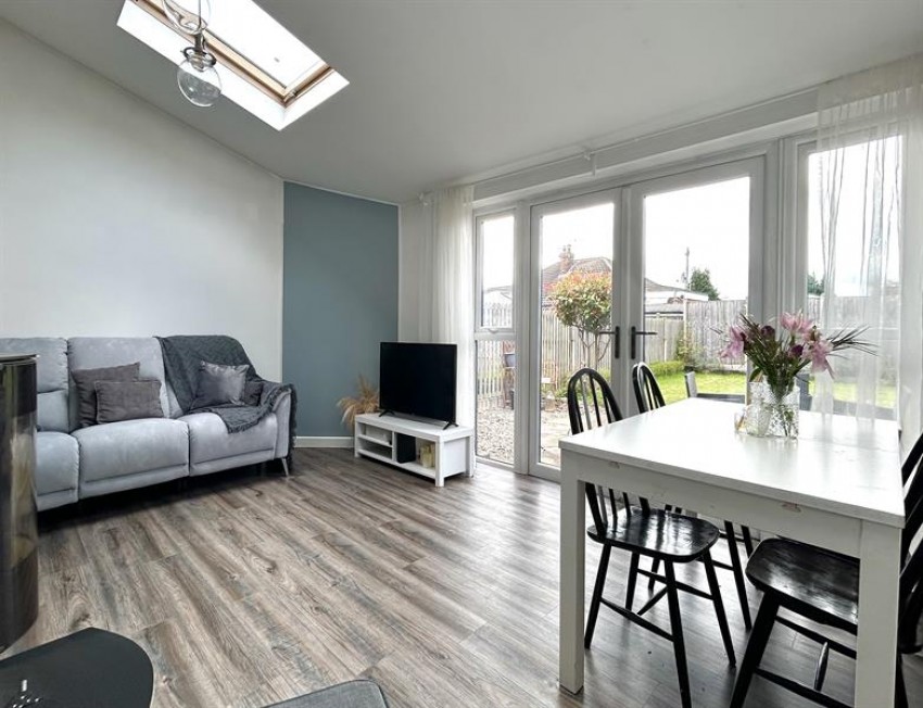 Images for East Avenue, Heald Green