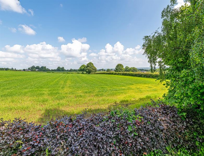 Images for Castlehill Farm Barn, Cooks Hill, Kingsley