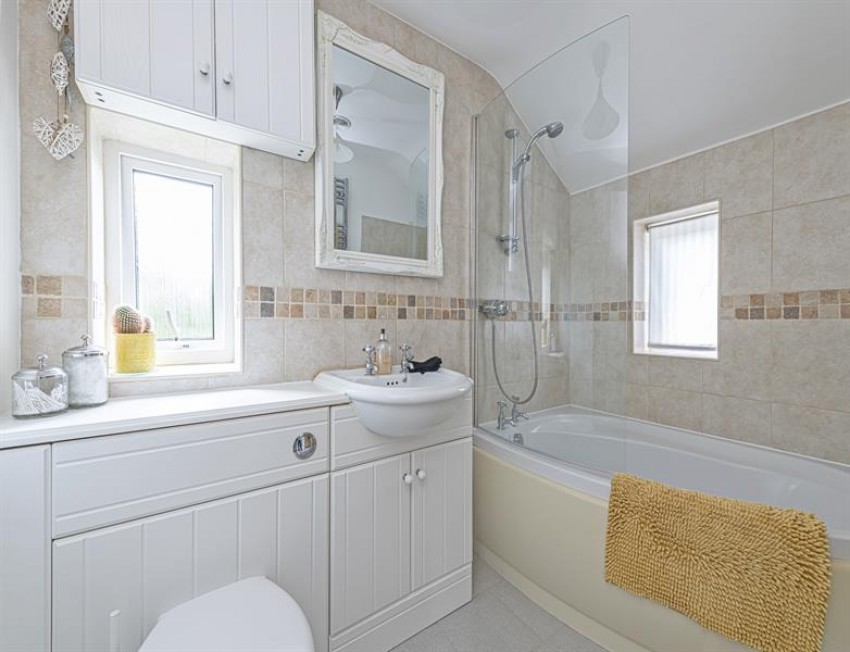 Images for Chestnut Lane, Frodsham