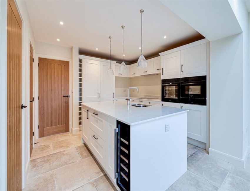 Images for Willington Lane, Willington, Tarporley