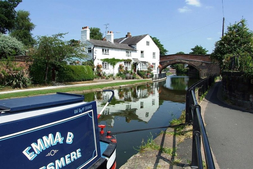 Images for Eagle Brow, Lymm