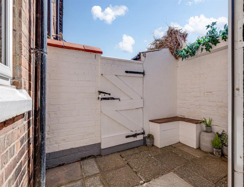 Images for Park Road, Tarporley